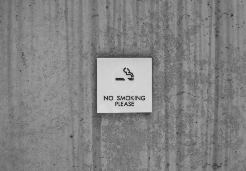 no smoking please